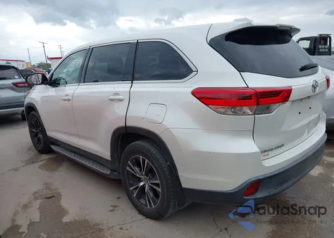 2019 Toyota Highlander Le from USA, damaged, VIN 5TDZARFH9KS044570